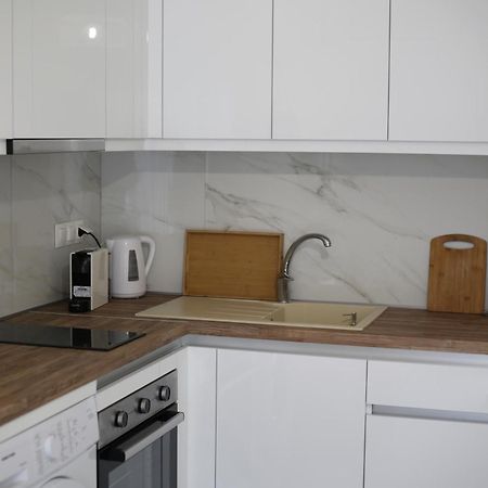 Our Home-Fully Renovated Apartments And Studios By The Sea Nikiti  Bagian luar foto