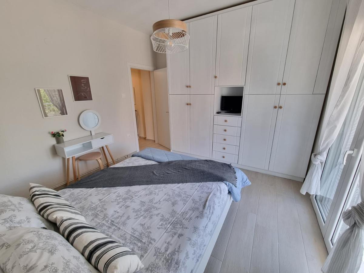 Our Home-Fully Renovated Apartments And Studios By The Sea Nikiti  Bagian luar foto