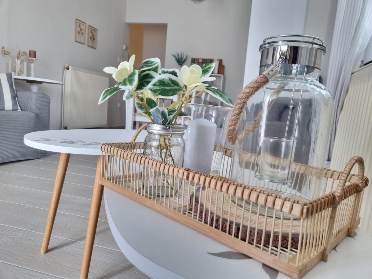 Our Home-Fully Renovated Apartments And Studios By The Sea Nikiti  Bagian luar foto
