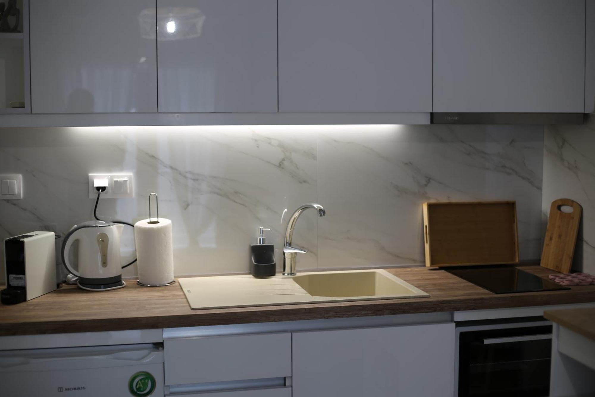 Our Home-Fully Renovated Apartments And Studios By The Sea Nikiti  Bagian luar foto