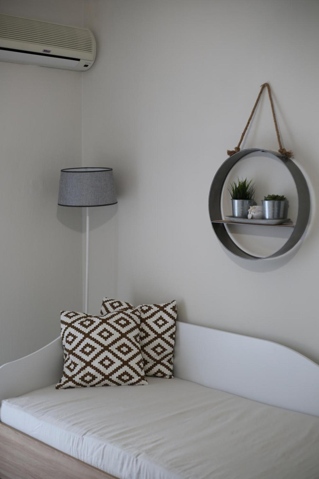 Our Home-Fully Renovated Apartments And Studios By The Sea Nikiti  Bagian luar foto
