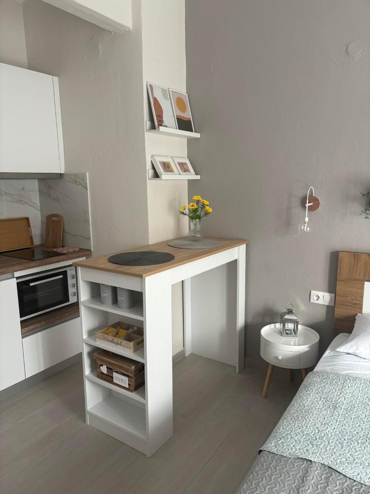 Our Home-Fully Renovated Apartments And Studios By The Sea Nikiti  Bagian luar foto
